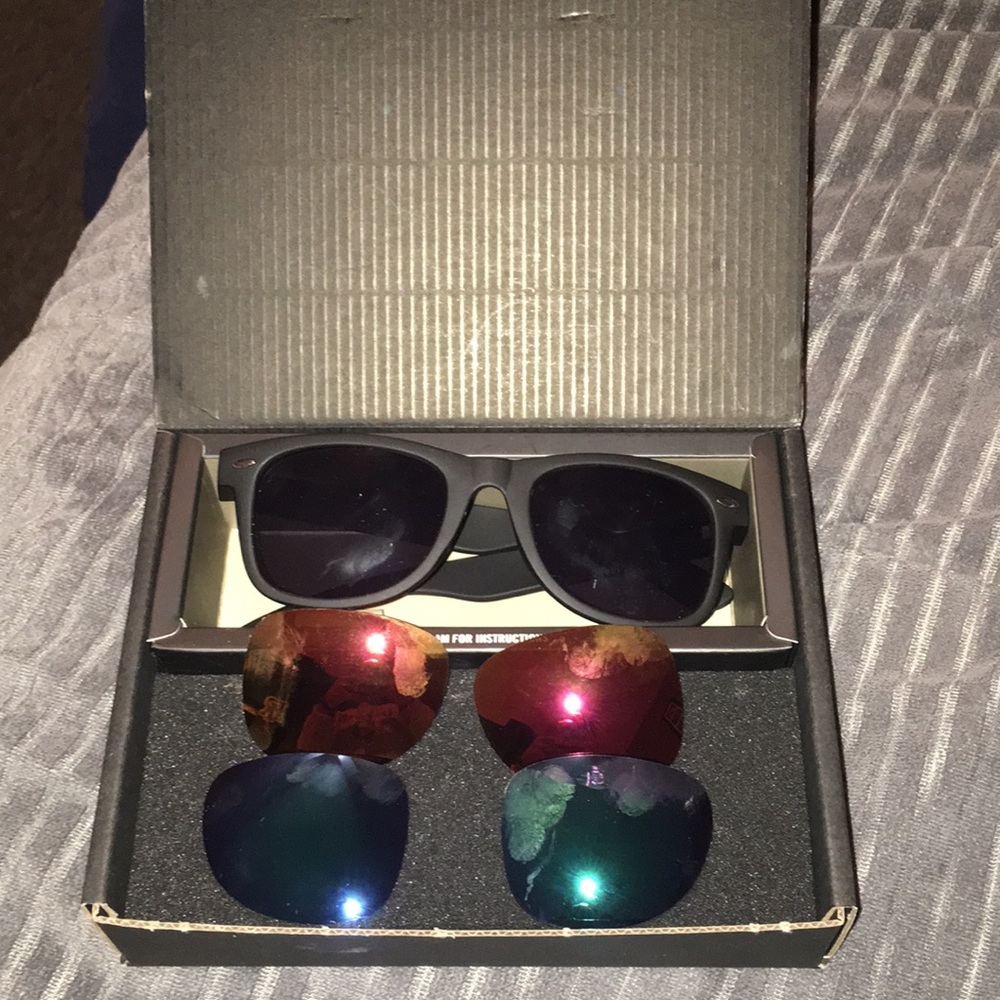 Sun glasses